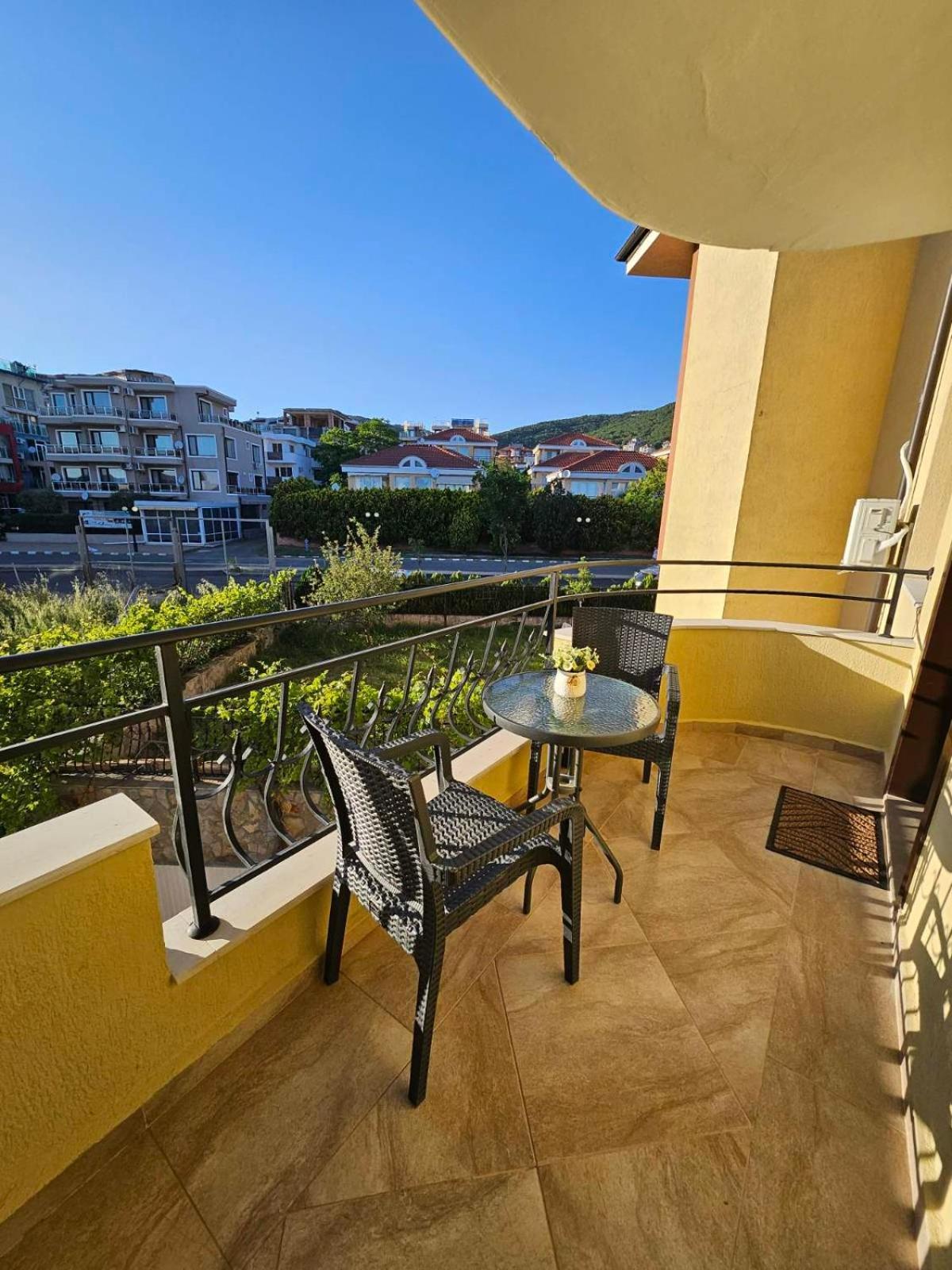 Larenta Sveti Vlas, Ulitsa Cherno More 12 Bagian luar foto